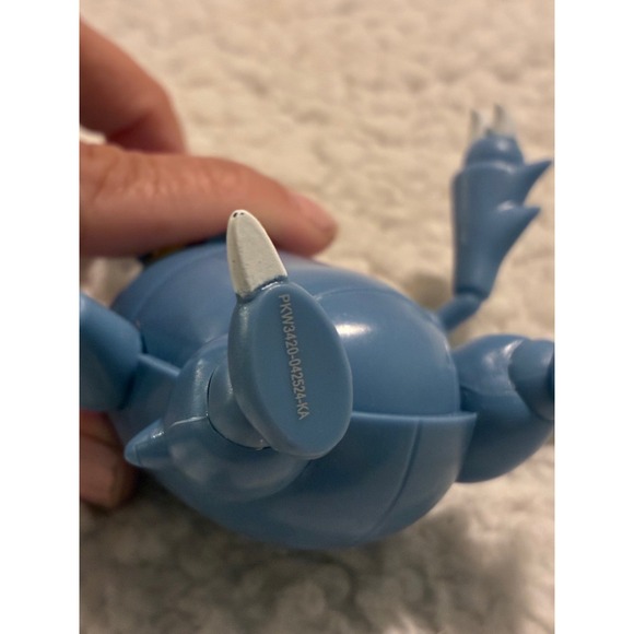 Pokemon Heracross Action Figure Jazwares Blue Battle Toy PKW3420-042524-KA 4 In - Picture 4 of 6